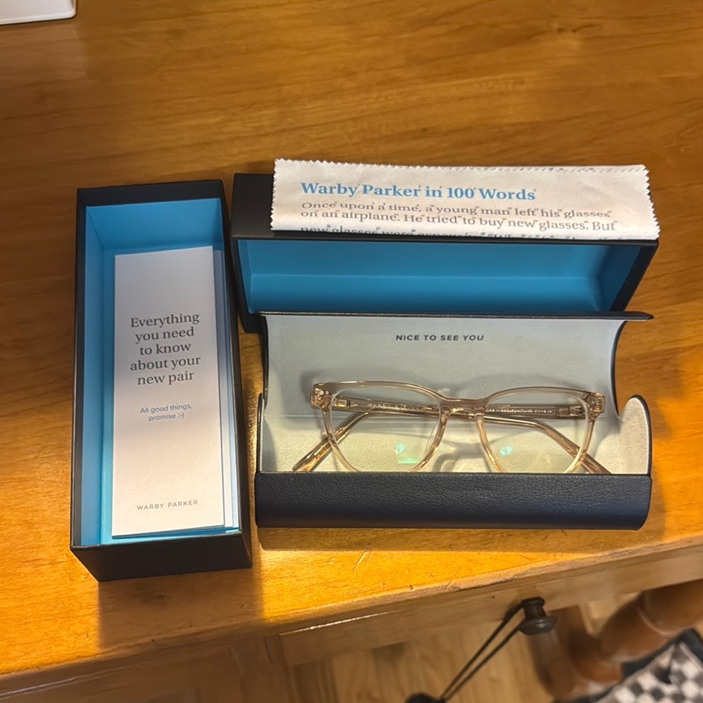 NIB Warby Parker Gilmore Eyeglasses Frame in Rose Gold